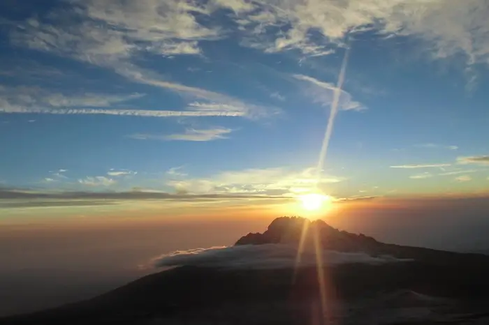 9-day trip: climbing Kilimanjaro via the popular 6-day Machame Route