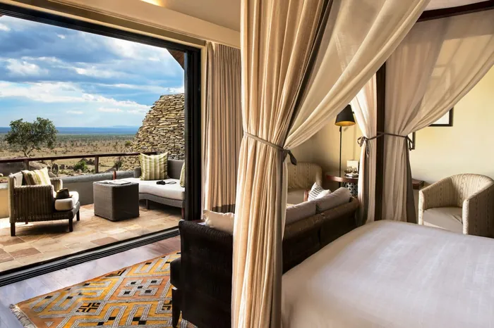 Four-Seasons-Safari-Lodge-Serengeti-700X466